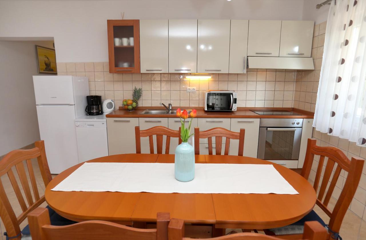 Vila Kuzmanic Trogir Exteriér fotografie